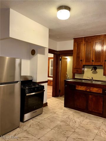 7523 Osage Avenue DOWN, Cleveland, OH 44105