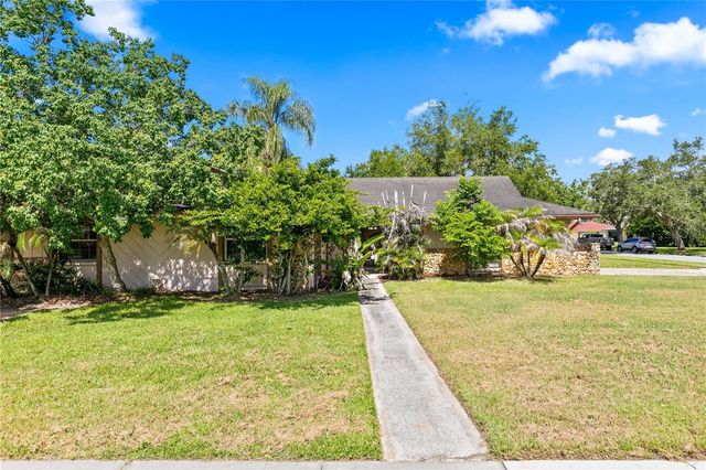 1504 PEREZ, Orlando, FL 32825