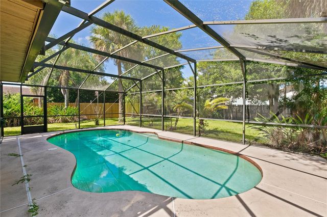 1504 PEREZ, Orlando, FL 32825