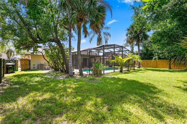 1504 PEREZ, Orlando, FL 32825
