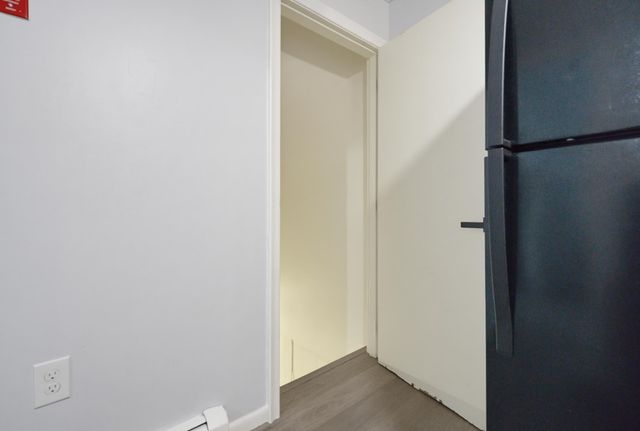 10 Woodburn Dr Apt C, Litchfield, NH 03052
