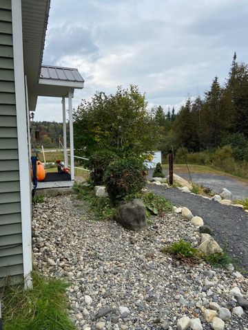 902 Vermont Route 16, Hardwick, VT 05843