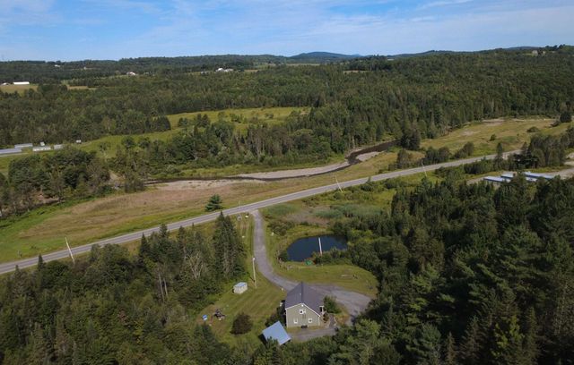 902 Vermont Route 16, Hardwick, VT 05843