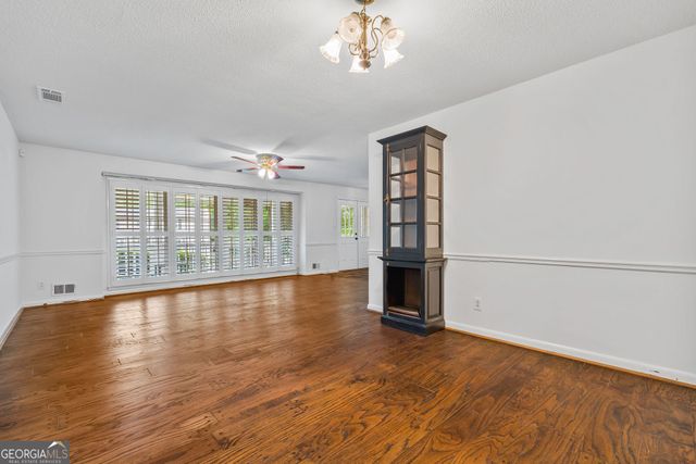 2831 Georgian Terrace, Marietta, GA 30068