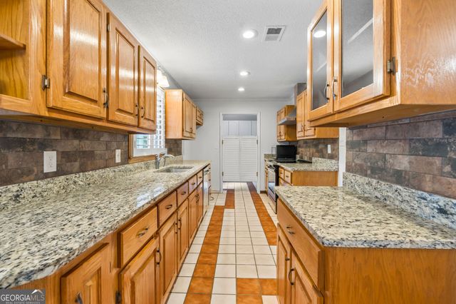 2831 Georgian Terrace, Marietta, GA 30068
