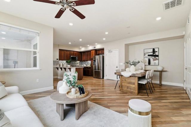 1120 Karby Terrace 203, Sunnyvale, CA 94089