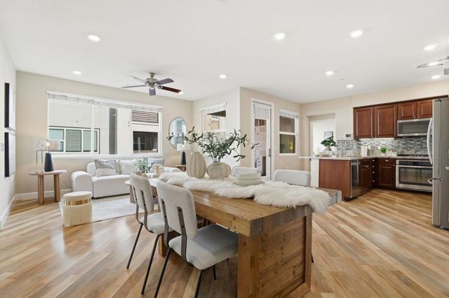 1120 Karby Terrace 203, Sunnyvale, CA 94089