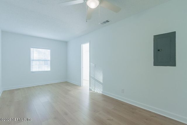 563 STAFFORDSHIRE Drive E, Jacksonville, FL 32225