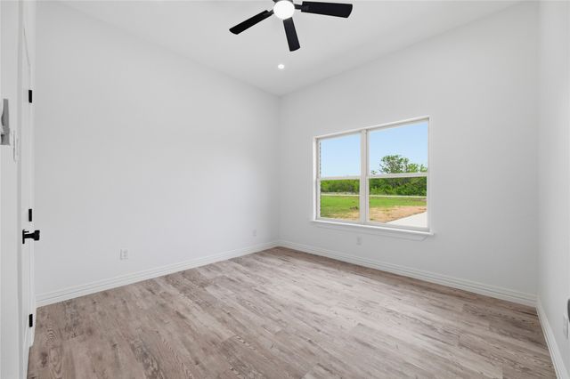 556 Palmito Ranch Road, Corsicana, TX 75110