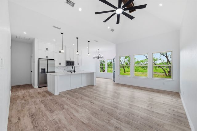 556 Palmito Ranch Road, Corsicana, TX 75110