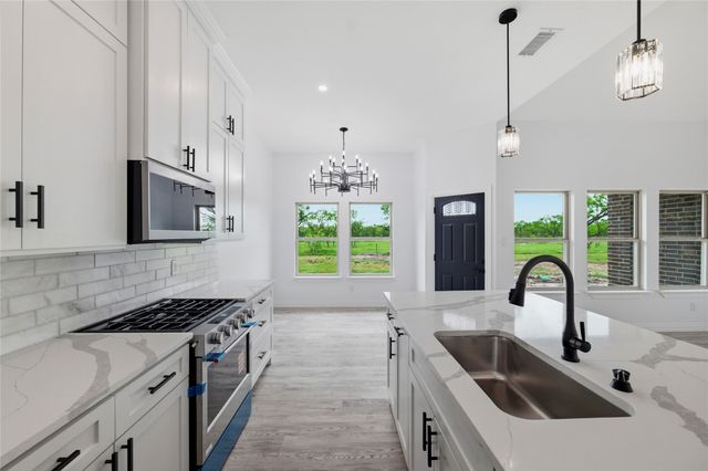 556 Palmito Ranch Road, Corsicana, TX 75110