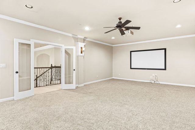 5601 S Woodcreek Circle, Mckinney, TX 75071