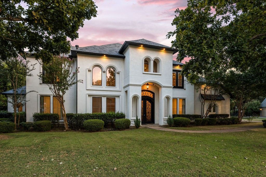 5601 S Woodcreek Circle, Mckinney, TX 75071