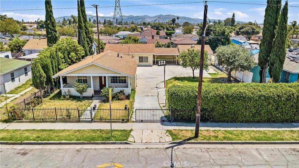 Image 1 of property listing at 4748 Pine Street, Pico Rivera, CA 90660