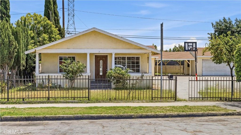 Image 4 of property listing at 4748 Pine Street, Pico Rivera, CA 90660