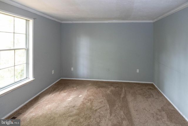 2583 ROBINSON PL, Waldorf, MD 20602