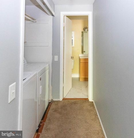 2583 ROBINSON PL, Waldorf, MD 20602