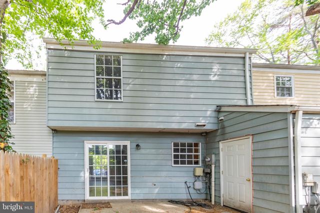 2583 ROBINSON PL, Waldorf, MD 20602