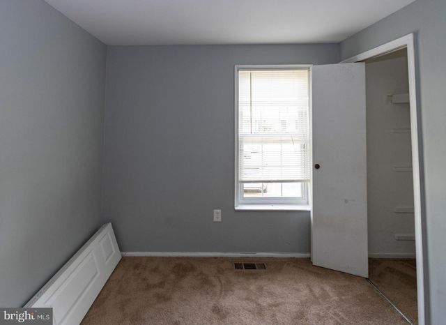 2583 ROBINSON PL, Waldorf, MD 20602