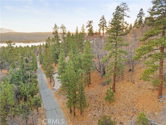 1237 Ridge Road, Fawnskin, CA 92333