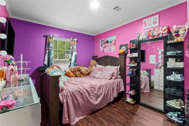 2802 Gooch Street, Dallas, TX 75241