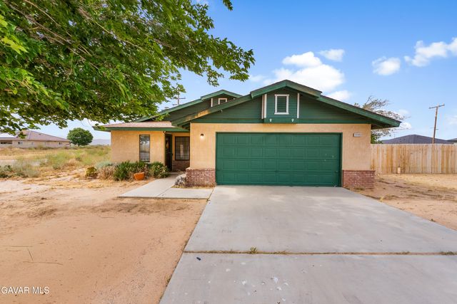 10349 Redwood Boulevard, California City, CA 93505