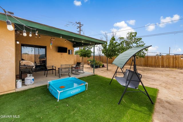 10349 Redwood Boulevard, California City, CA 93505