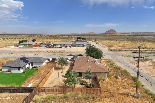 10349 Redwood Boulevard, California City, CA 93505