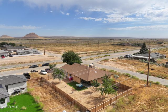 10349 Redwood Boulevard, California City, CA 93505