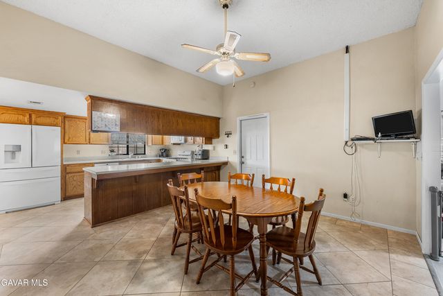 10349 Redwood Boulevard, California City, CA 93505
