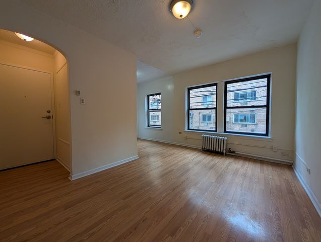 5417 N Kenmore Avenue 211, Chicago, IL 60640