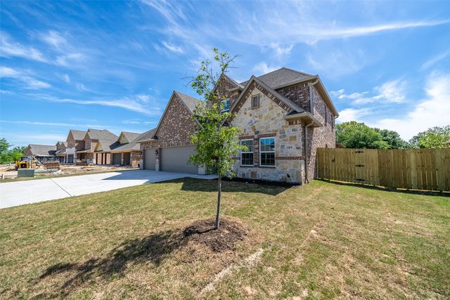 409 Ellis Place Drive, Greenville, TX 75402