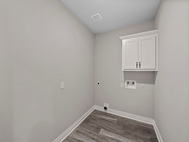 409 Ellis Place Drive, Greenville, TX 75402