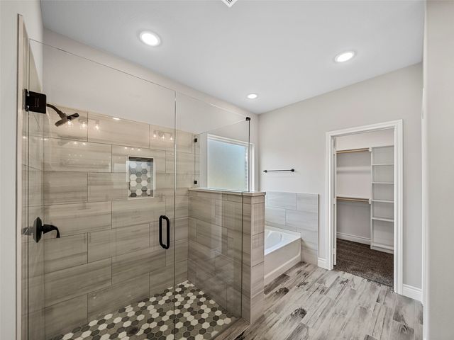 409 Ellis Place Drive, Greenville, TX 75402