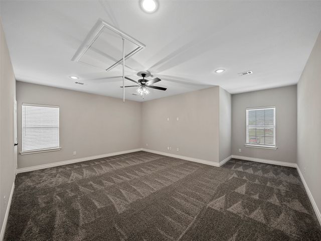 409 Ellis Place Drive, Greenville, TX 75402