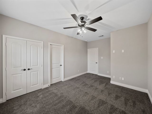 409 Ellis Place Drive, Greenville, TX 75402