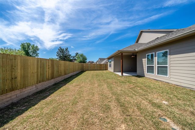 409 Ellis Place Drive, Greenville, TX 75402
