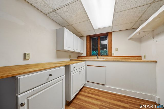 40 Comstock Hill Avenue, Norwalk, CT 06850