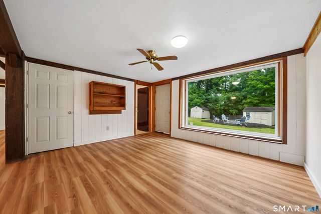 40 Comstock Hill Avenue, Norwalk, CT 06850