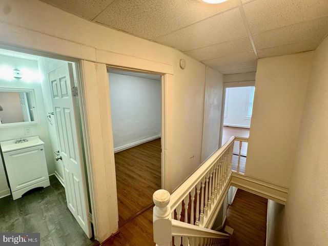 2012 CLIFTWOOD AVE, Baltimore, MD 21213