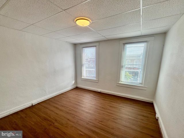 2012 CLIFTWOOD AVE, Baltimore, MD 21213