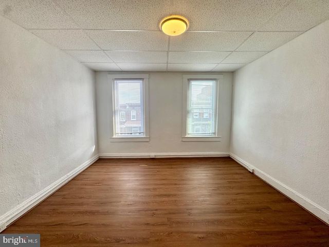 2012 CLIFTWOOD AVE, Baltimore, MD 21213