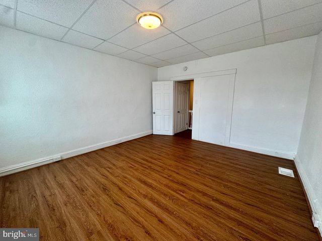 2012 CLIFTWOOD AVE, Baltimore, MD 21213
