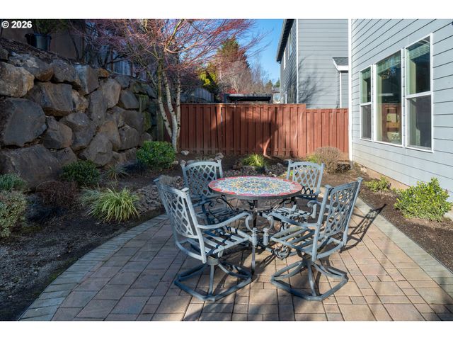 3204 SABO Ln, West Linn, OR 97068