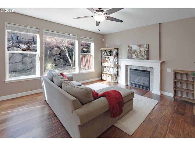 3204 SABO Ln, West Linn, OR 97068