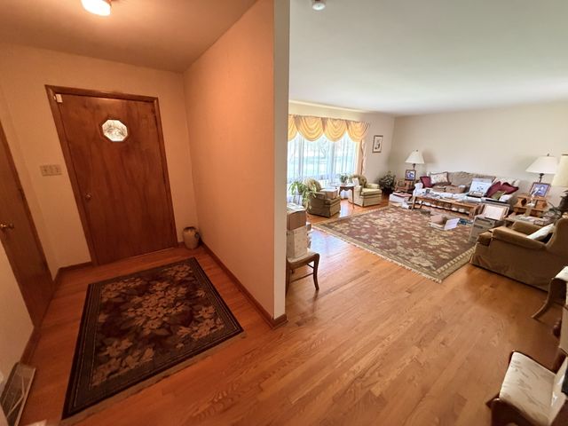 207 Mary Sharp Dr, Decherd, TN 37324