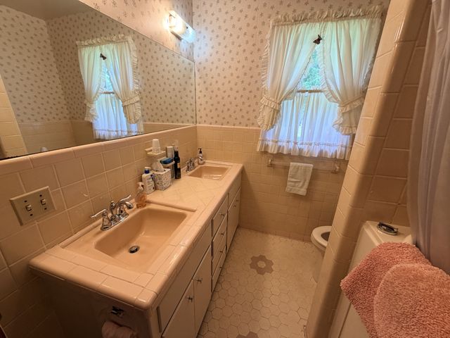 207 Mary Sharp Dr, Decherd, TN 37324