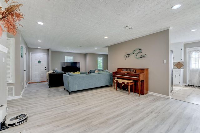 3954 Willowood Road, Martinez, GA 30907
