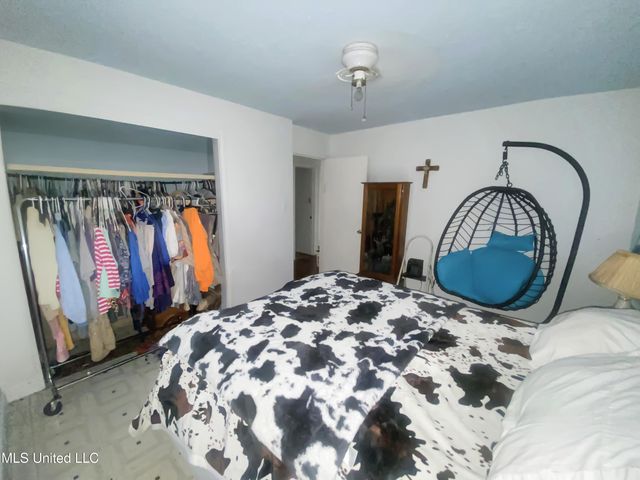 202 Donna Circle, Richland, MS 39218