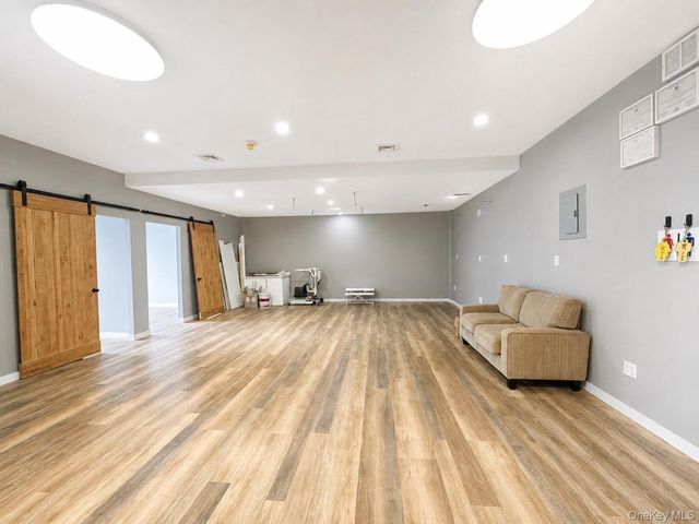 41-60 Main Street 310A, Flushing, NY 11354